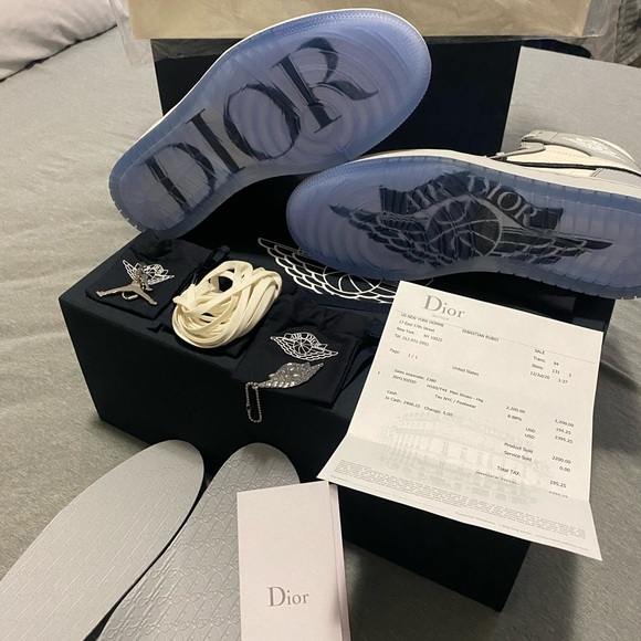 Air Dior Jordan 1s - Picture 2 of 10